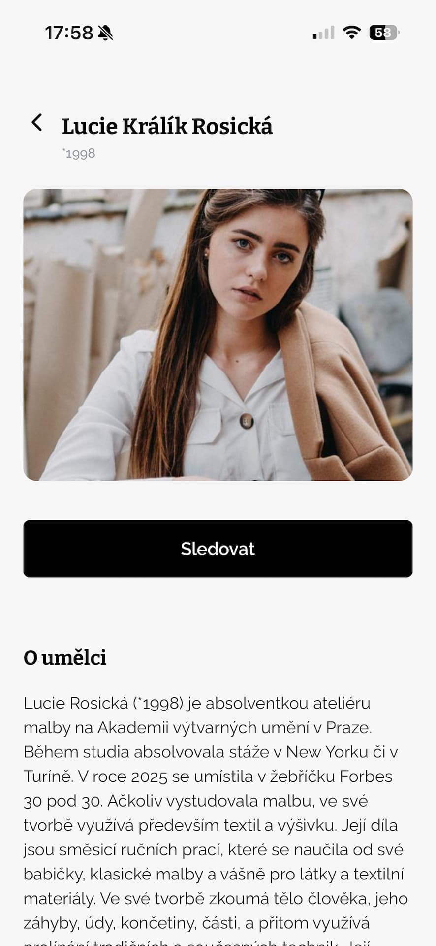 Možnost sledovat umělce